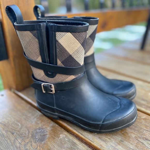 BURBERRY Boy Mega Check Winter/Rain Boots🔥VGUC🔥🇬🇧31/🇺🇸(12/13),5-6 Year old - Picture 7 of 17